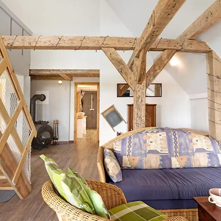 Suzanne Mercimersea * Oberndorf (Lower-Saxony)