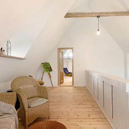 Suzanne Mercimersea *