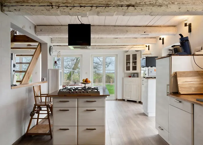 Suzanne Mercimersea Oberndorf (Lower-Saxony)