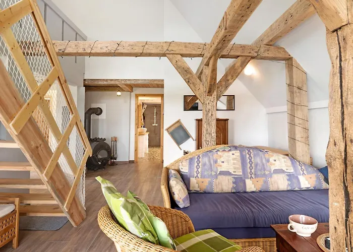 Suzanne Mercimersea * Oberndorf (Lower-Saxony)