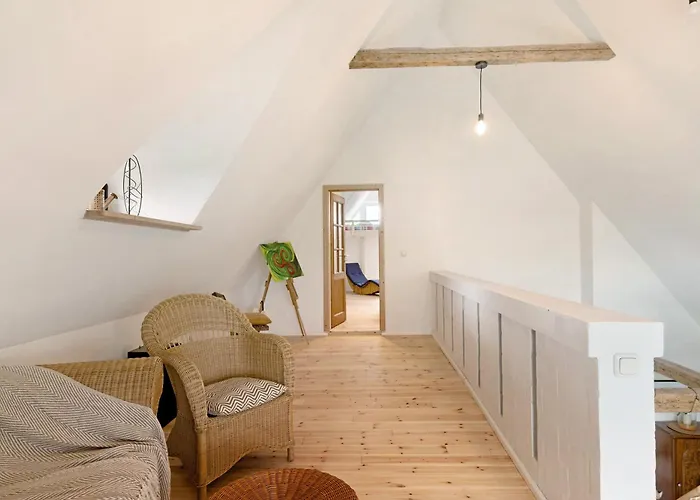 Suzanne Mercimersea *